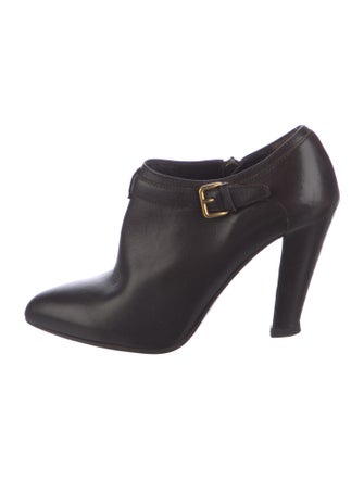 Miu Miu Leather Pumps