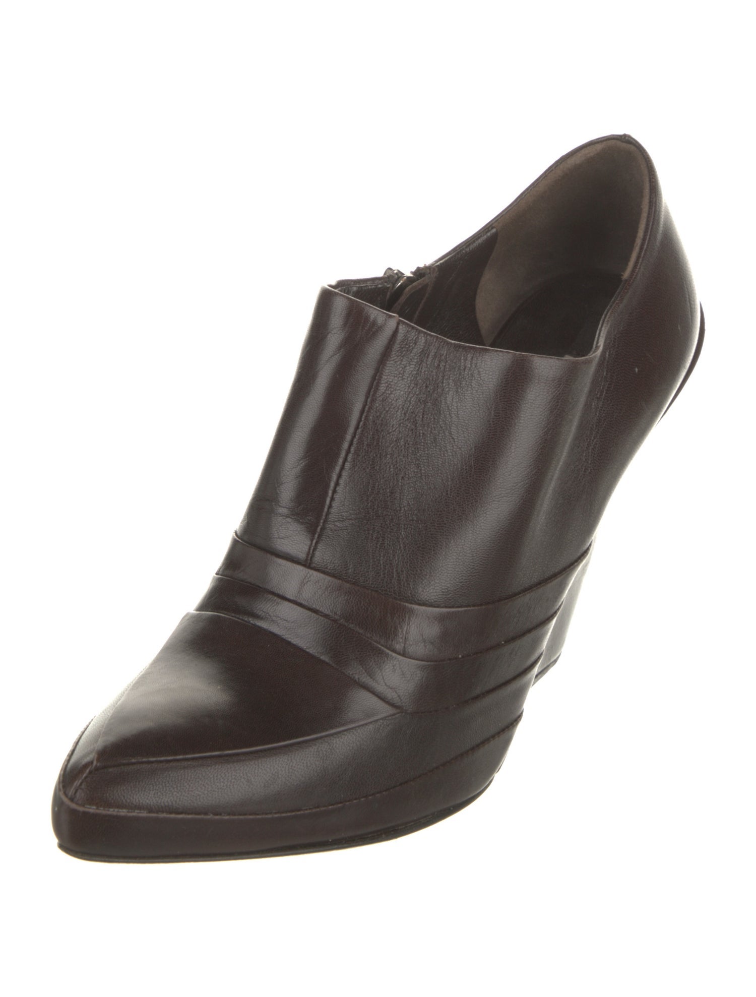 Miu Miu Leather Pumps