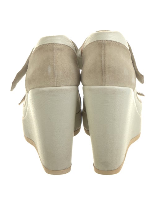 Miu Miu Leather Pumps