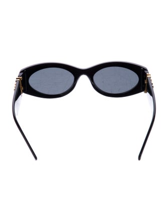 Miu Miu Wayfarer Tinted Sunglasses