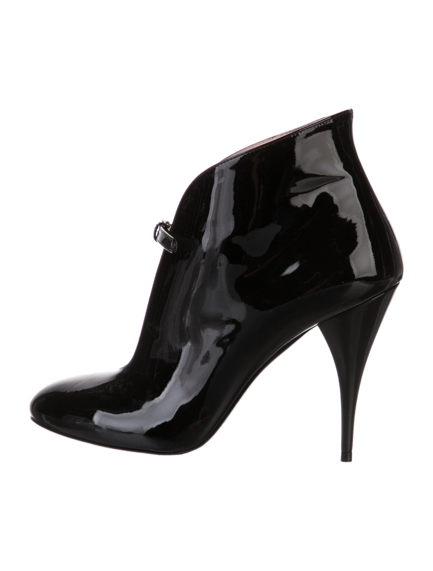 Miu Miu Patent Leather Pumps