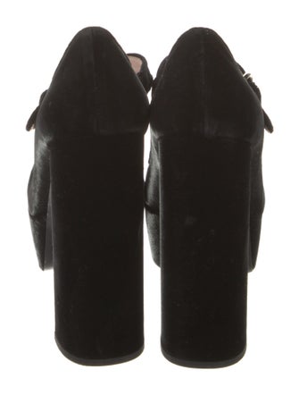 Miu Miu Velvet Pumps