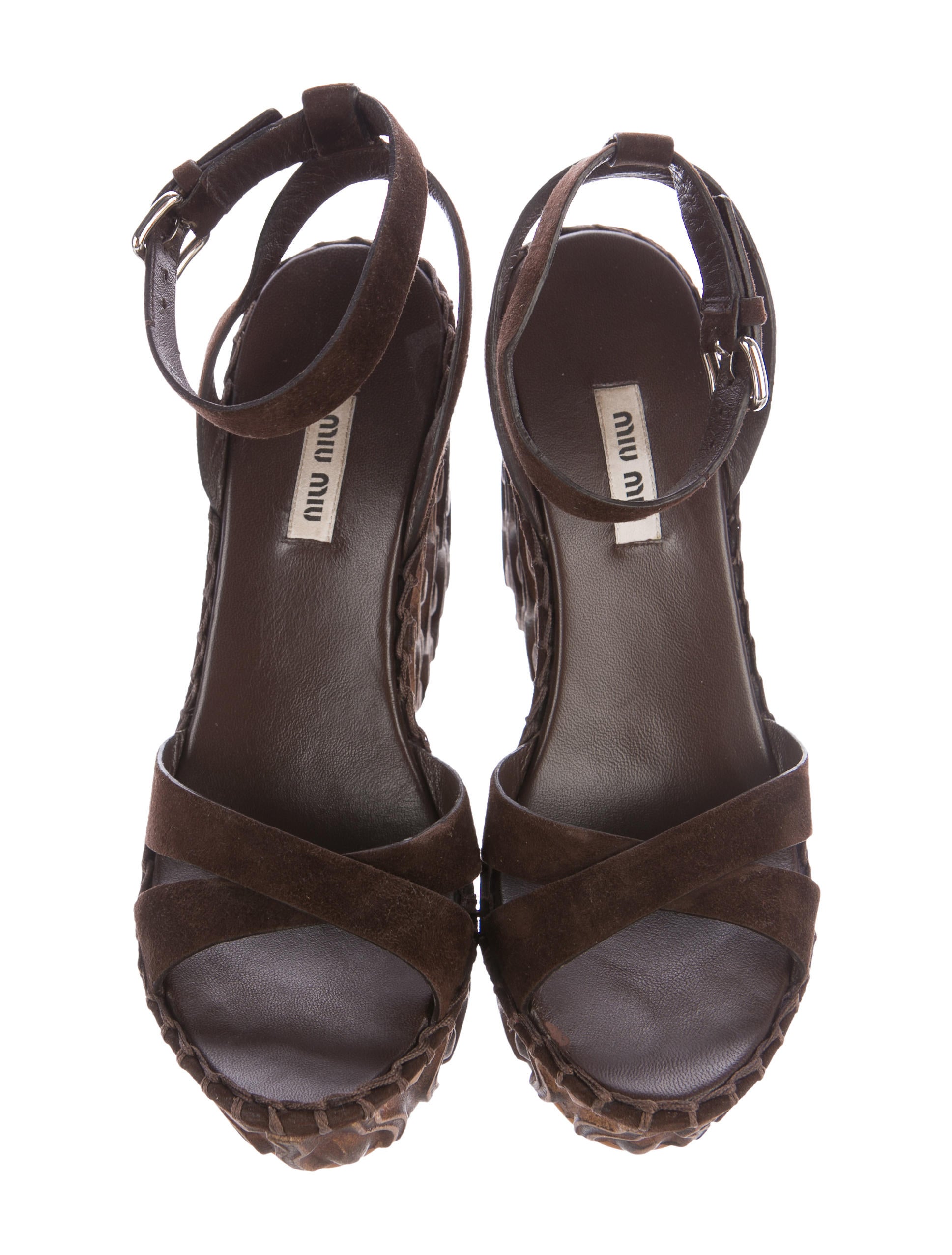 Miu Miu Patent Wedge Sandals in Pink | Lyst