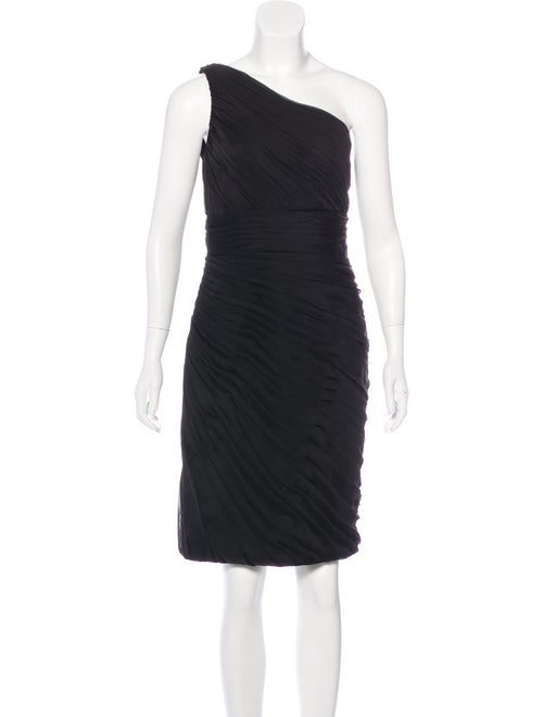 Monique Lhuillier Bridesmaids One-Shoulder Knee-Length Dress