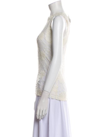 Morgane Le Fay Lace Pattern Crew Neck Top