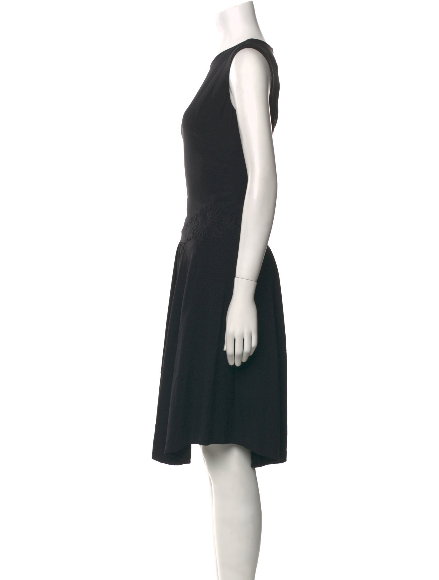 Morgane Le Fay Crew Neck Midi Length Dress