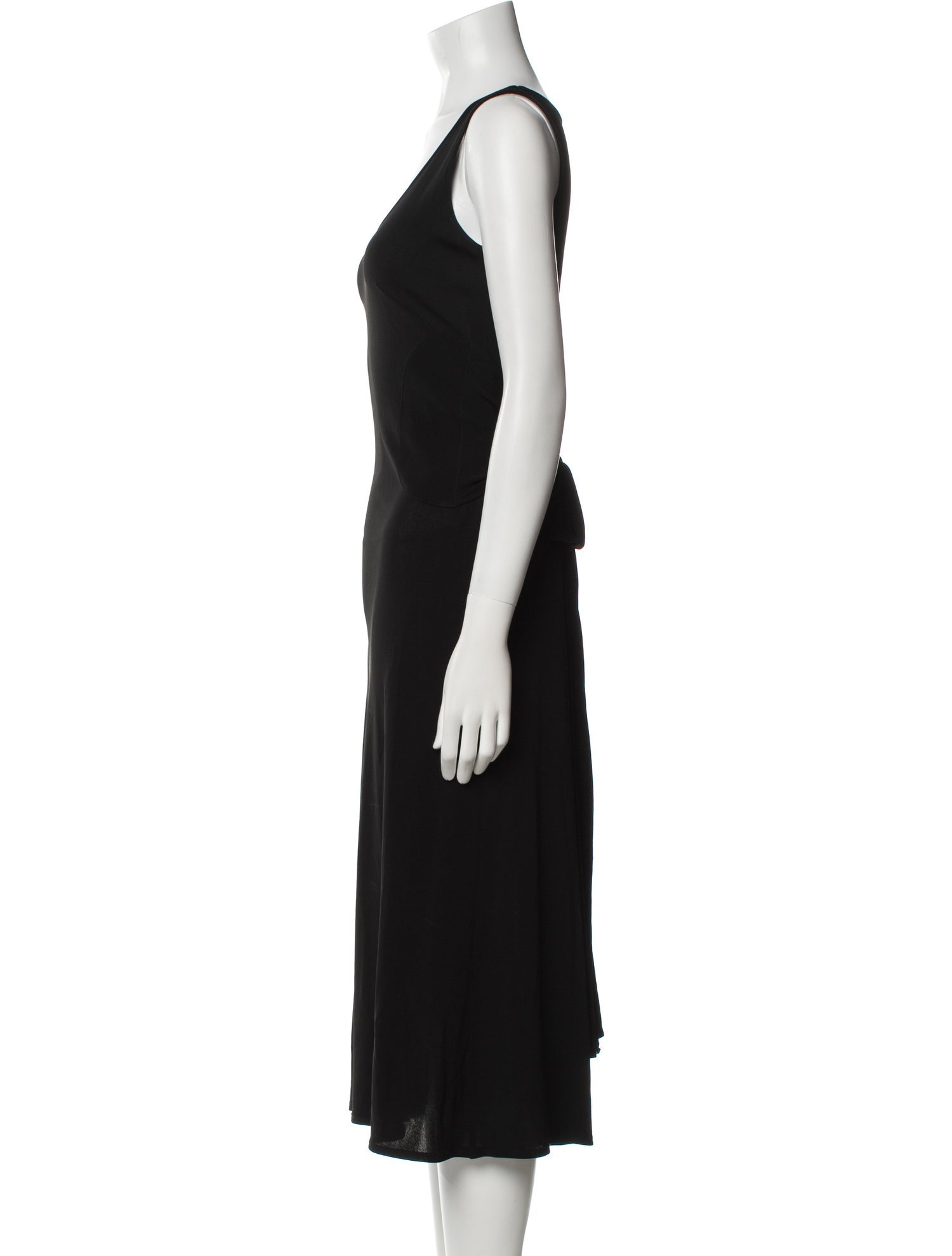 Morgane Le Fay Scoop Neck Midi Length Dress