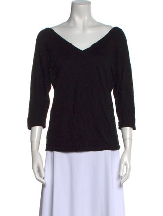 Morgane Le Fay V-Neck Three-Quarter Sleeve Top