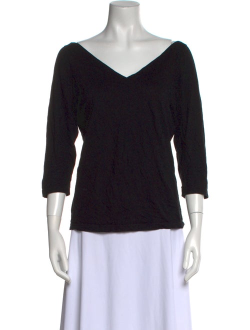 Morgane Le Fay V-Neck Three-Quarter Sleeve Top