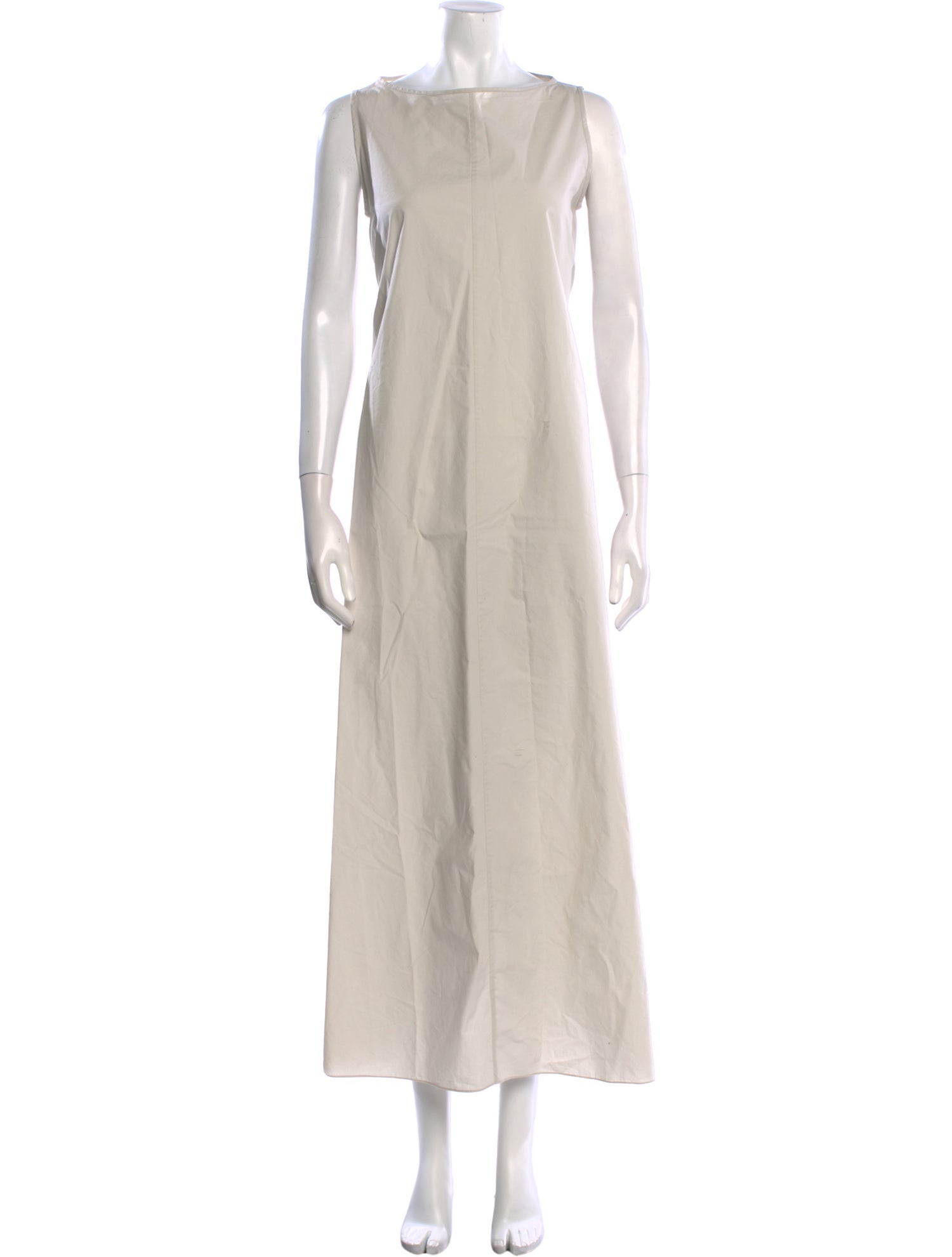 Morgane Le Fay Bateau Neckline Long Dress