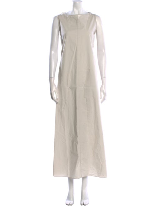 Morgane Le Fay Bateau Neckline Long Dress