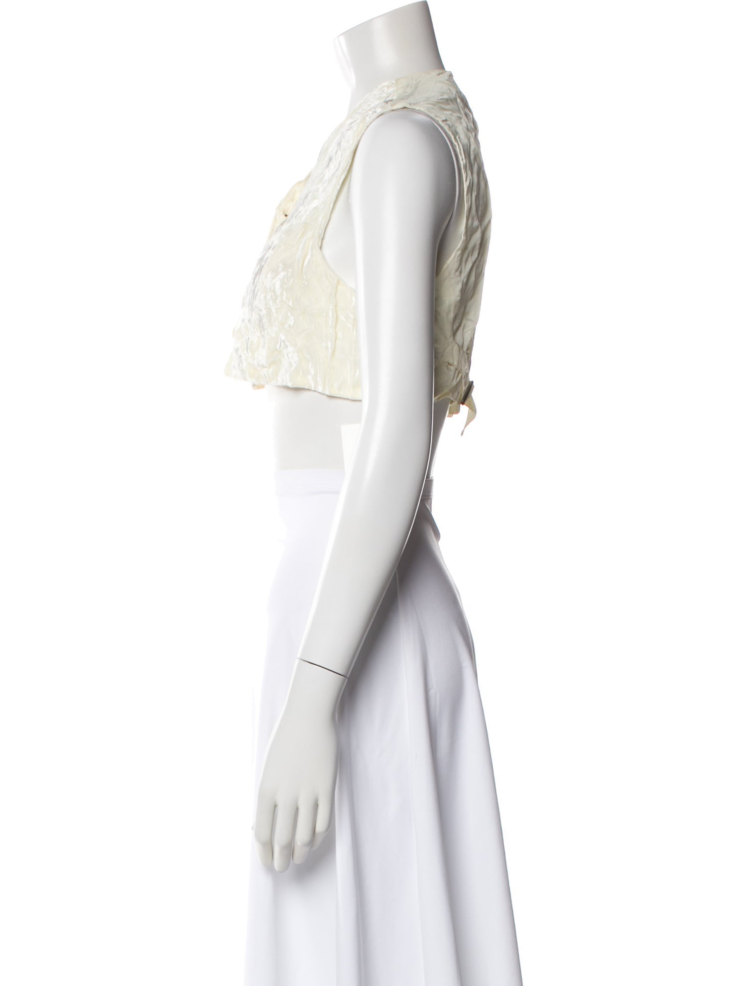 Morgane Le Fay V-Neck Sleeveless Crop Top