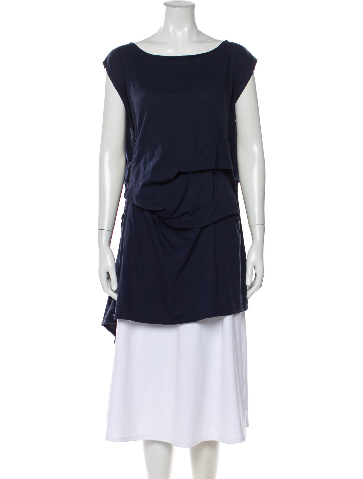 Morgane Le Fay Scoop Neck Short Sleeve Tunic