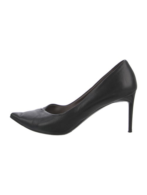 Max Mara Leather Pumps