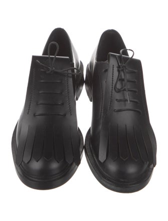 Max Mara Leather Fringe Trim Accent Oxfords