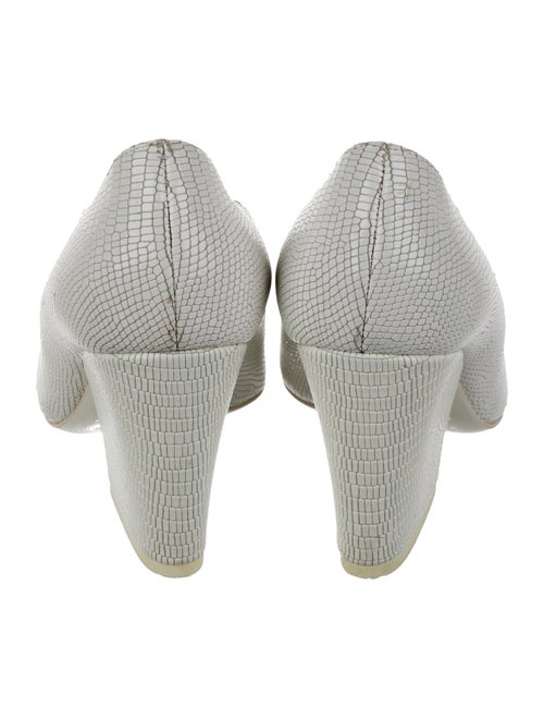 Max Mara Embossed Leather Pumps