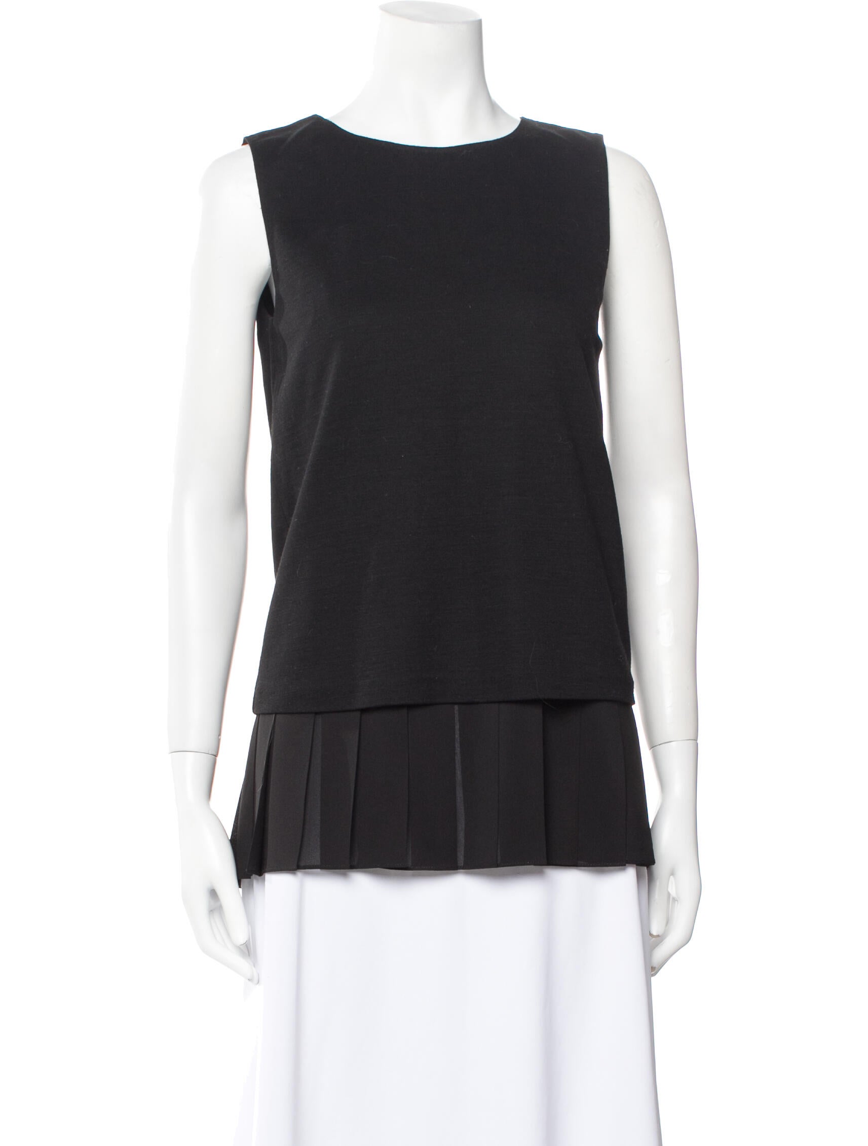 Max Mara Bateau Neckline Sleeveless Top