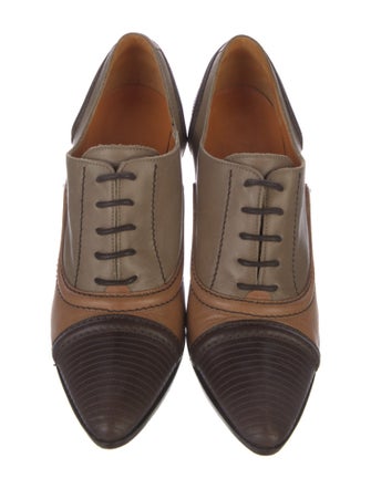 Max Mara Leather Pumps