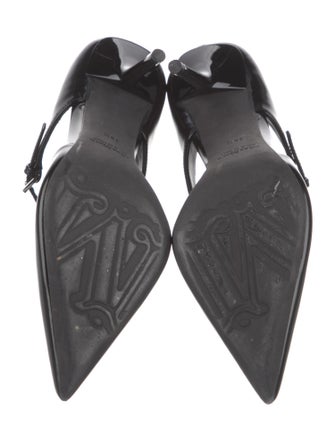 Max Mara Leather D'Orsay Pumps