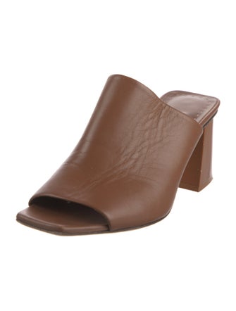 Max Mara Leather Slides