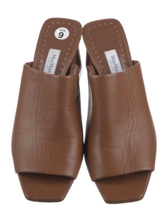 Max Mara Leather Slides