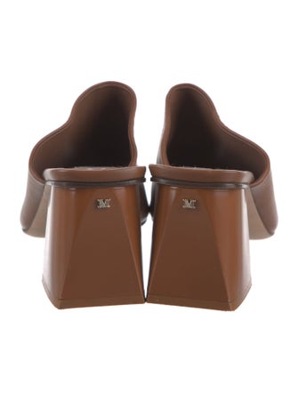 Max Mara Leather Slides