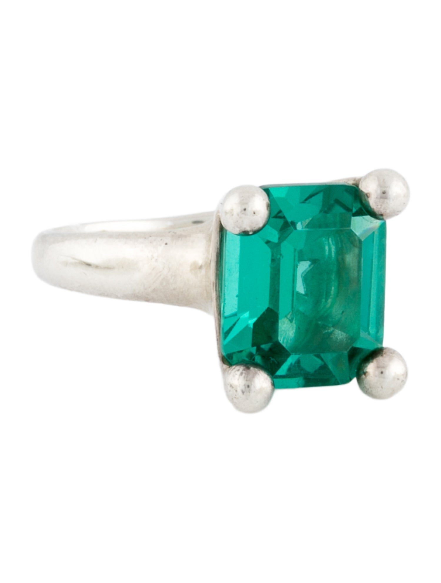 Mondo Mondo Green Atomic Square Cocktail Ring