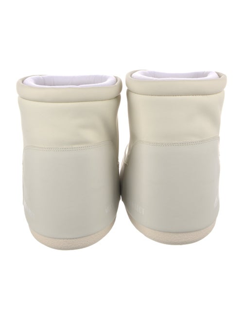 Moon Boot Leather Boots