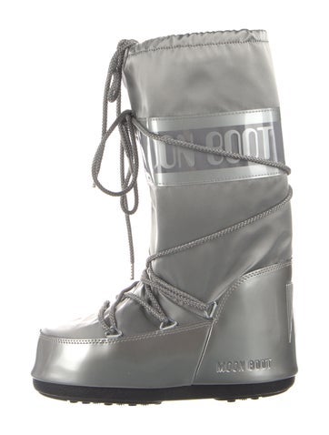 Pre-owned Moon Boot Nylon Printed Lace-up Boots In Silver