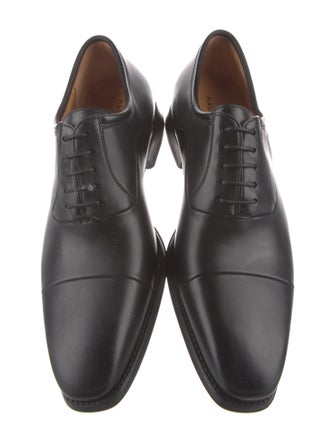 Magnanni Leather Oxfords