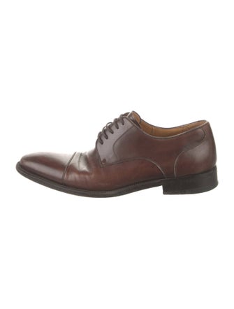 Magnanni Leather Derby Shoes
