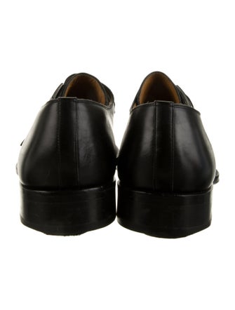 Magnanni Leather Oxfords