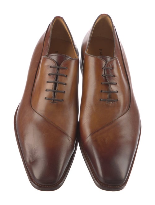 Magnanni Leather Oxfords