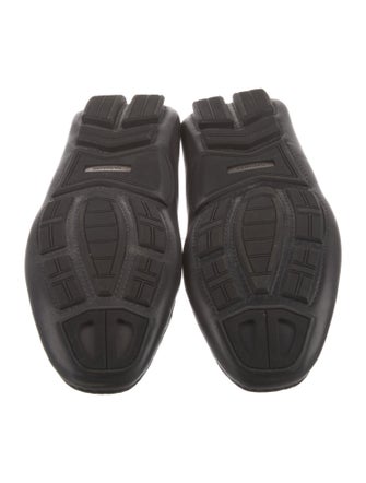 Magnanni Leather Moccasins