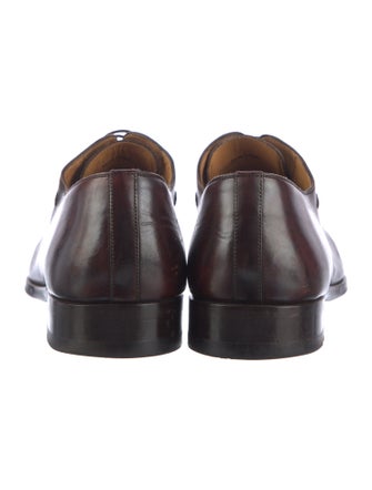 Magnanni Leather Oxfords