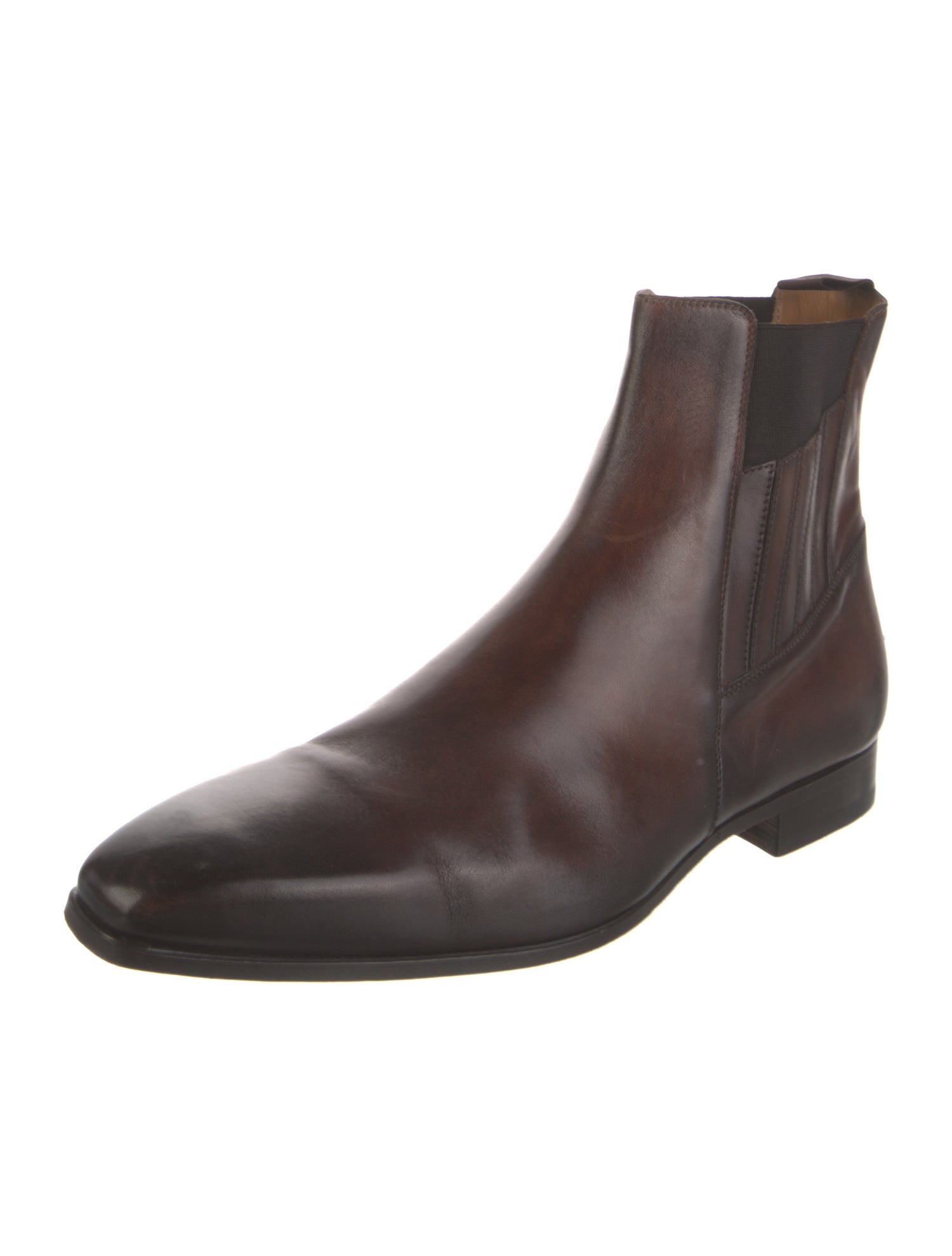 Magnanni Leather Chelsea Boots