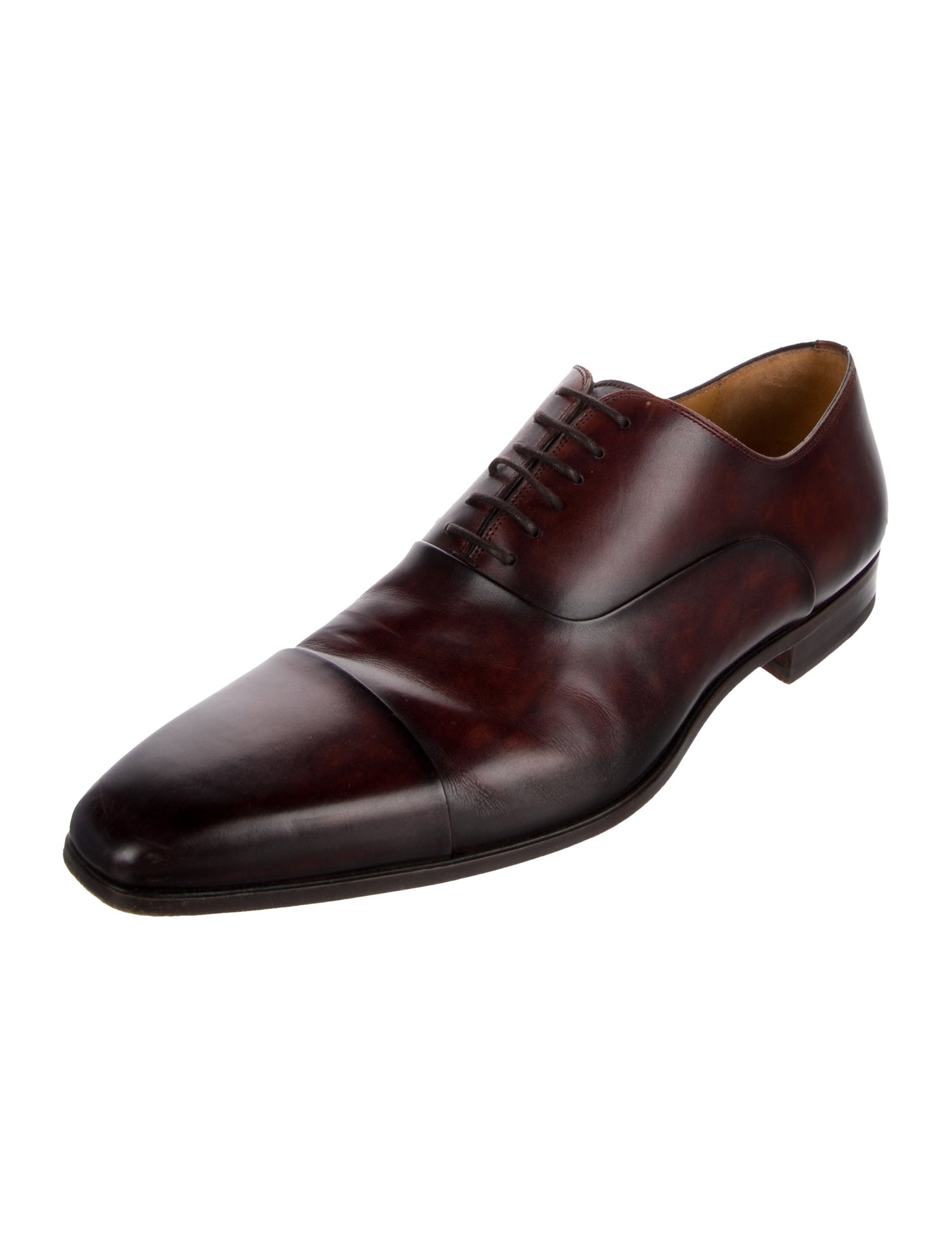 Magnanni Leather Oxfords