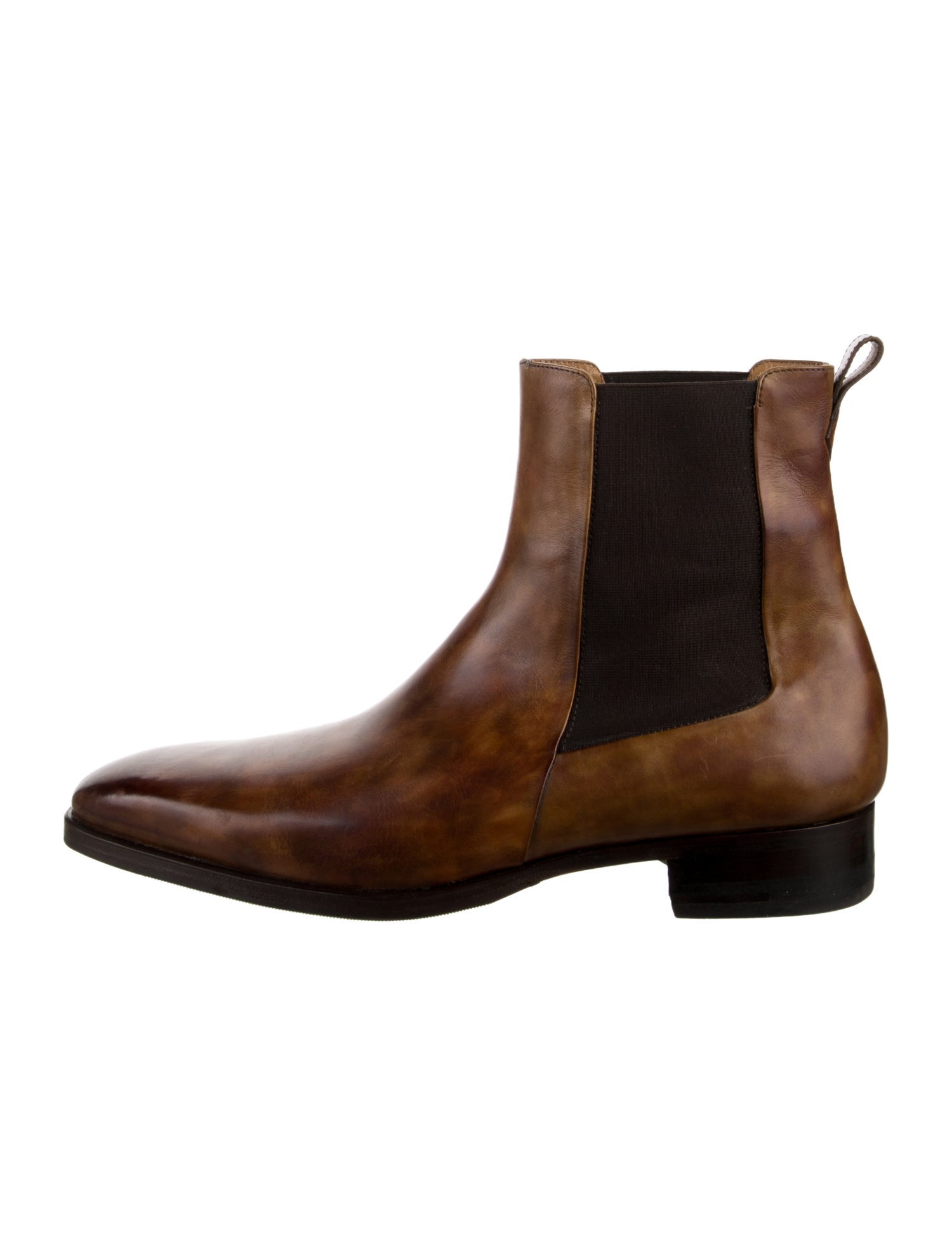 Magnanni Leather Chelsea Boots