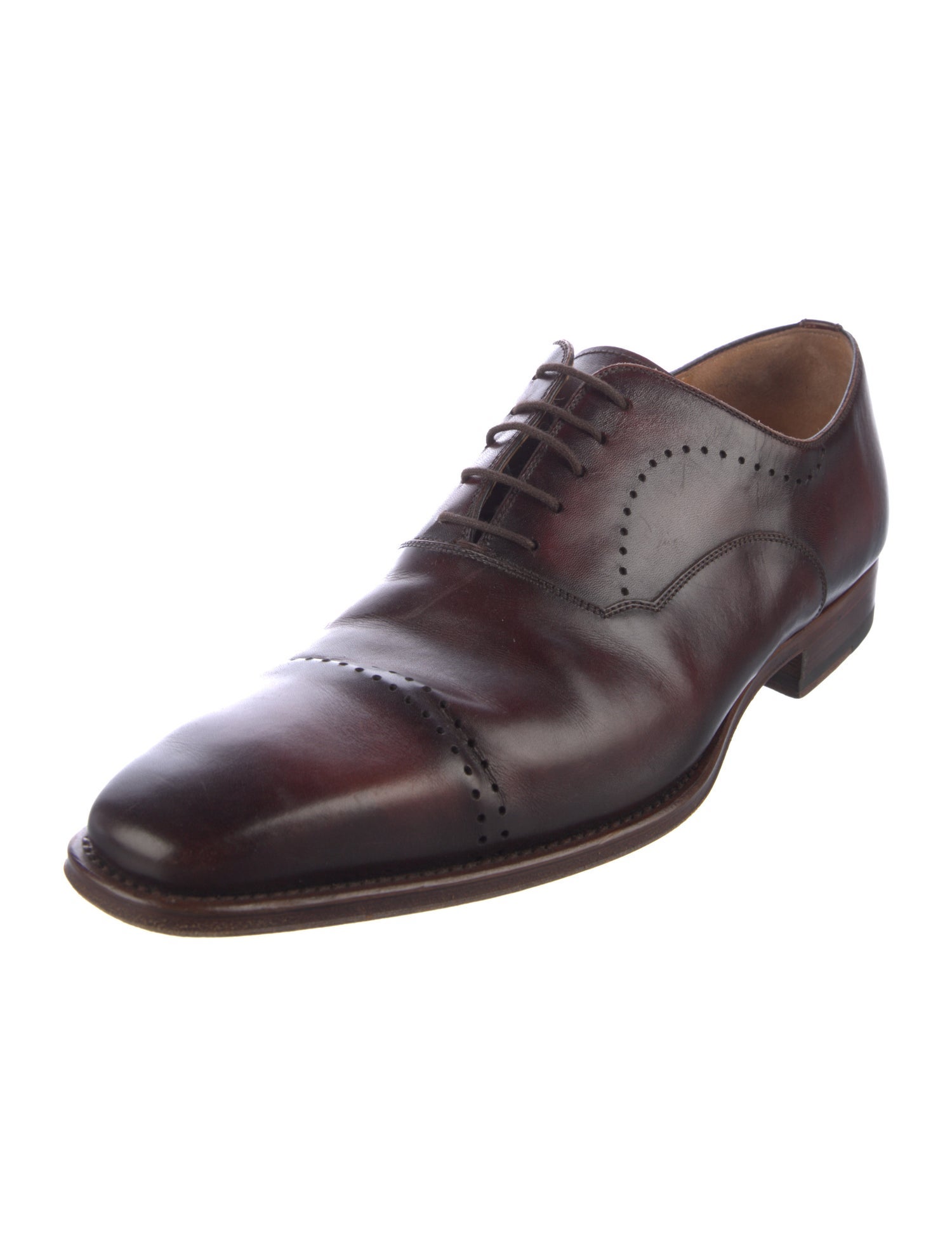 Magnanni Leather Oxfords
