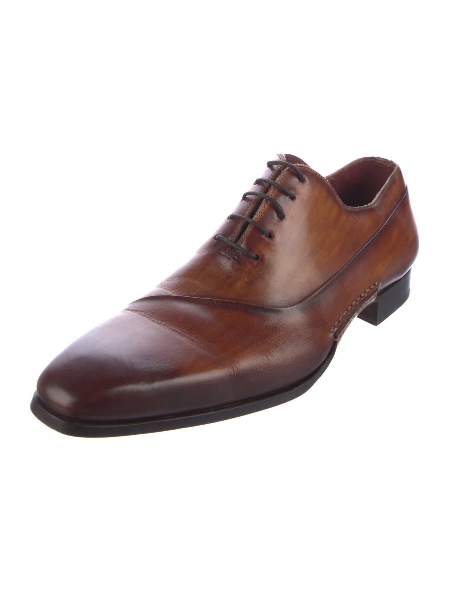 Magnanni Leather Oxfords