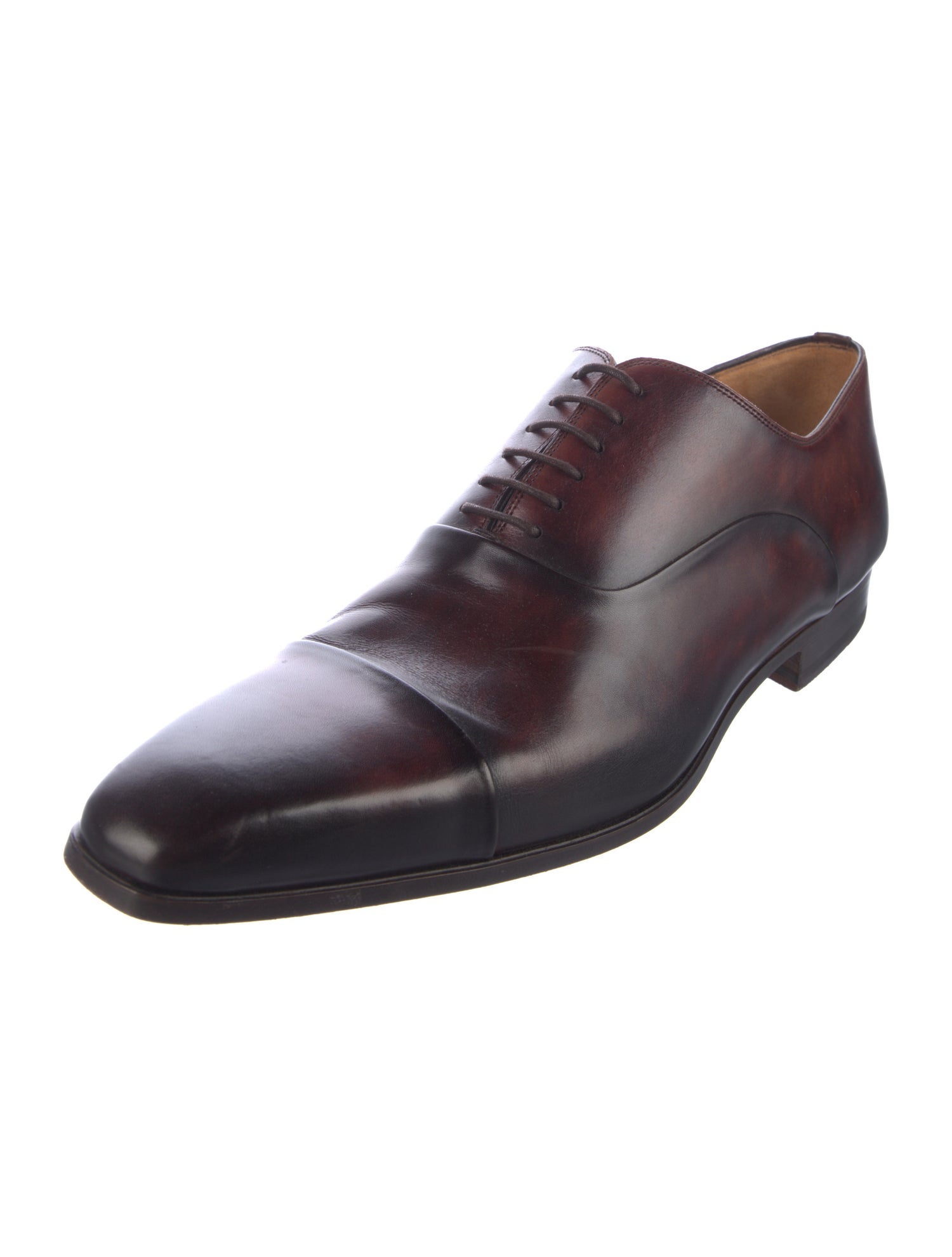 Magnanni Leather Oxfords