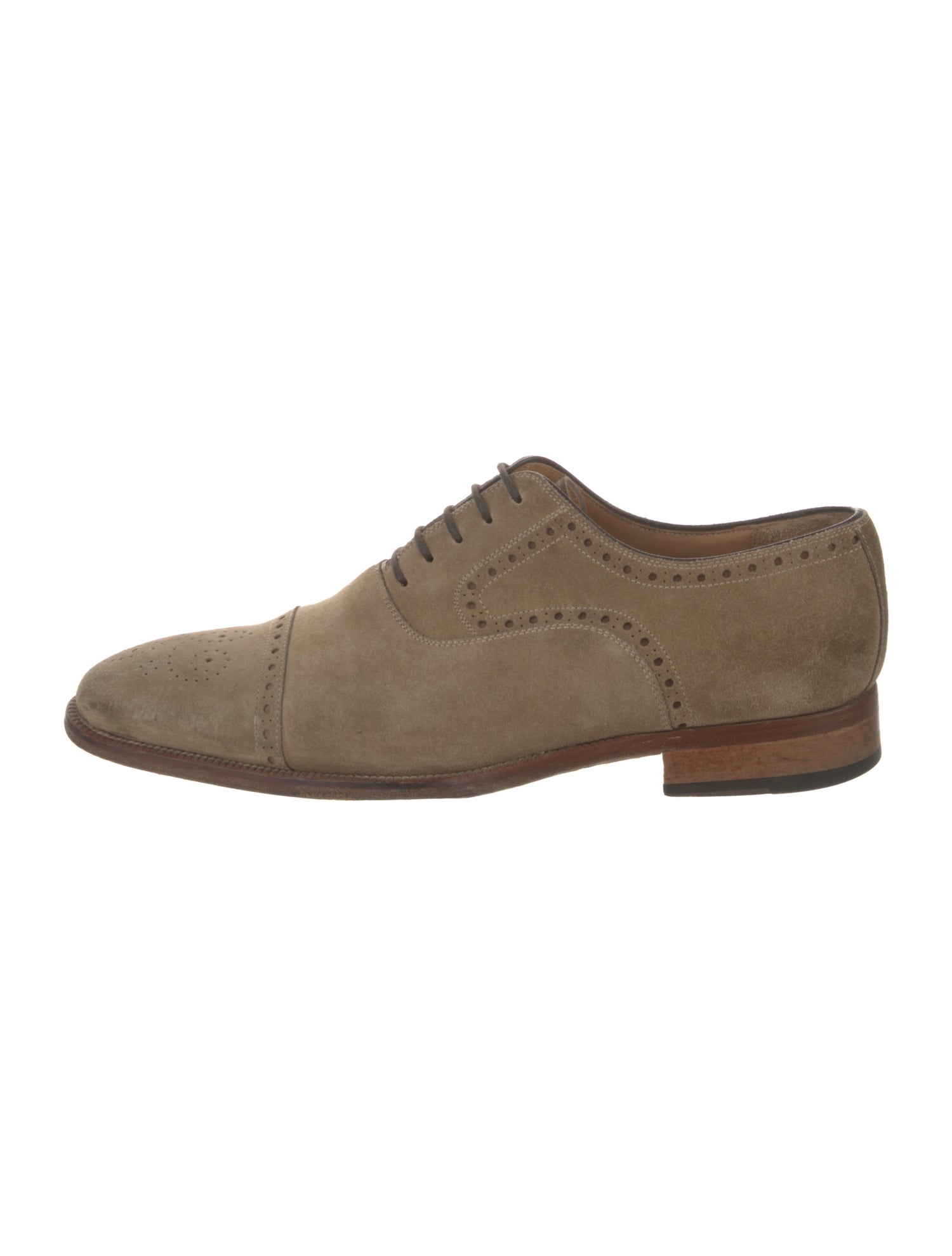 Magnanni Suede Brogues