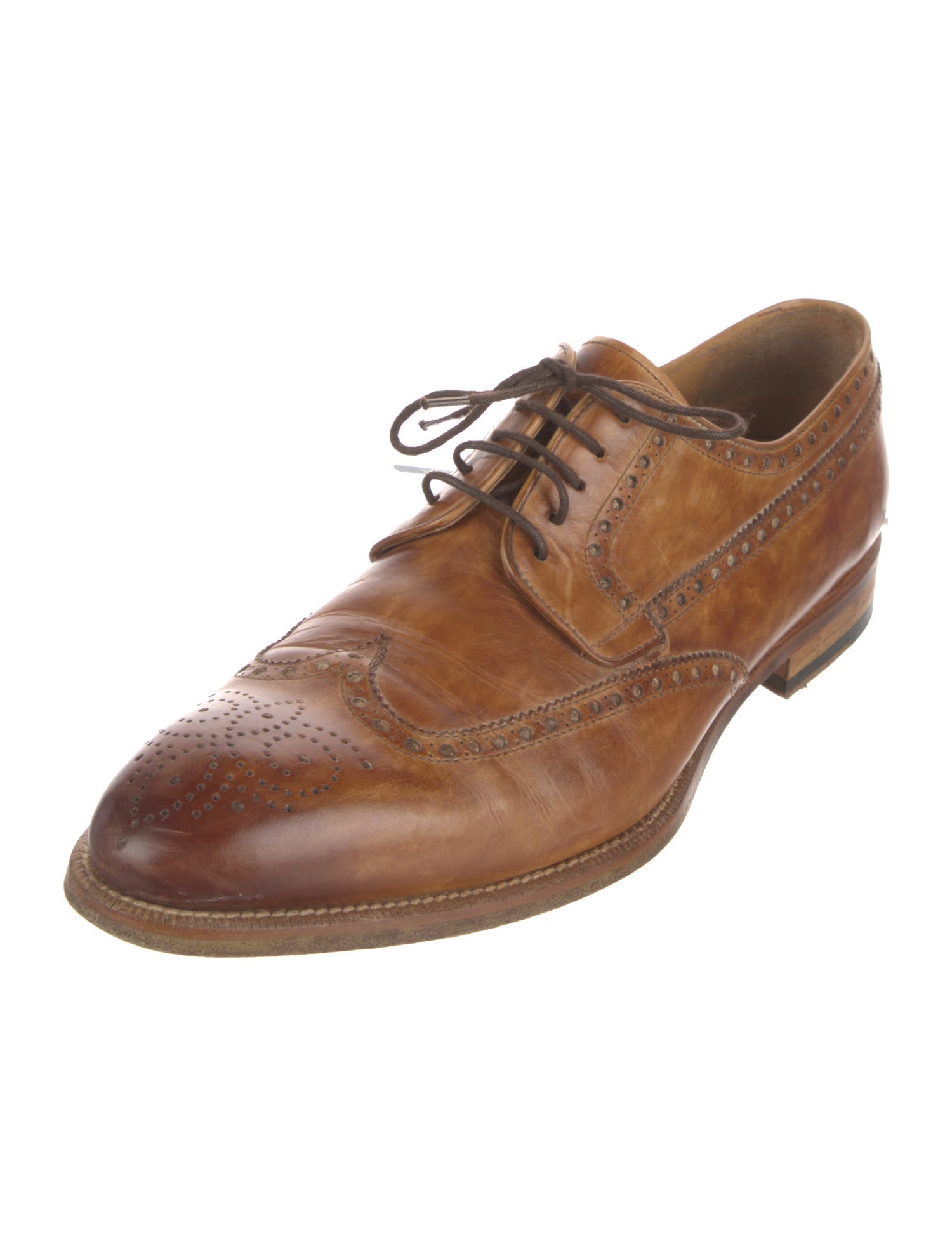 Magnanni Leather Lasercut Accents Brogues