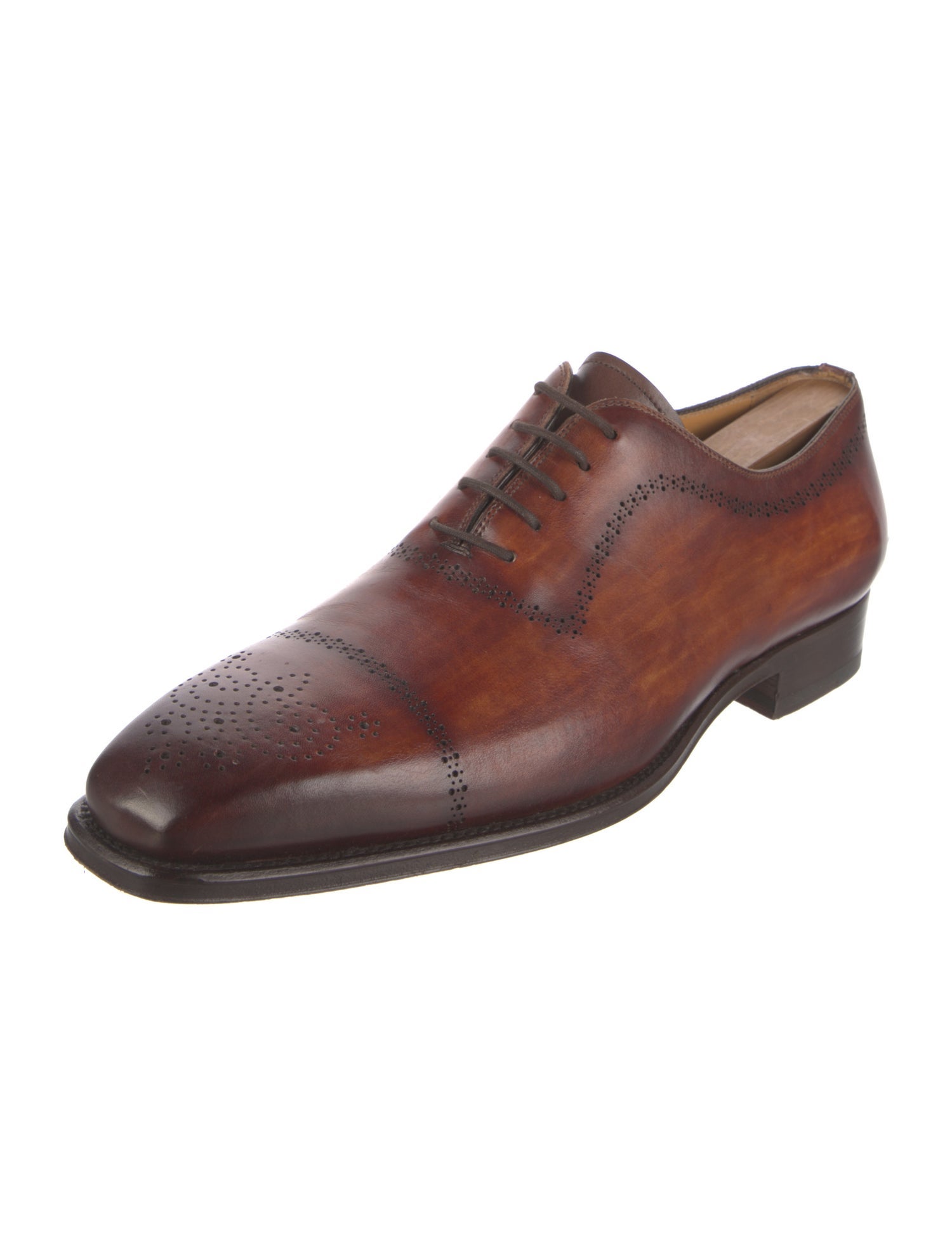 Magnanni Leather Oxfords