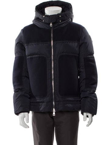 MONCLER Outerwear Puffer Coat L