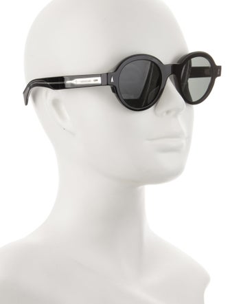 Moncler Round Tinted Sunglasses