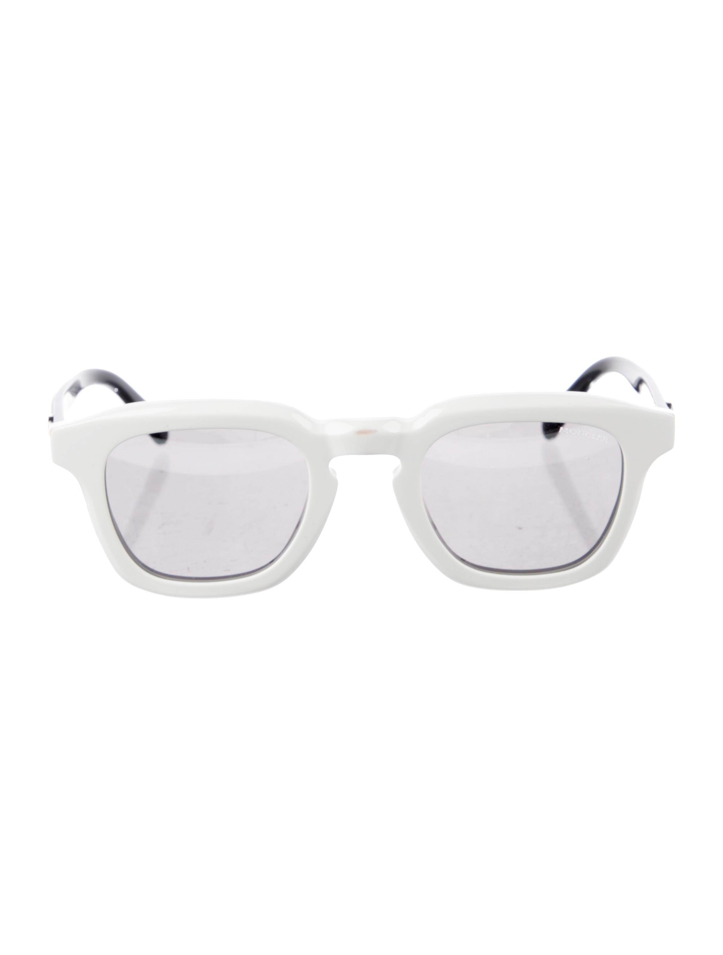 Moncler Wayfarer Tinted Sunglasses