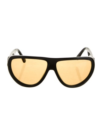 Moncler Oversize Tinted Sunglasses