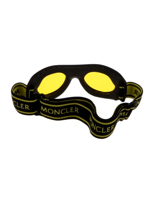 Moncler Shield Tinted Sunglasses