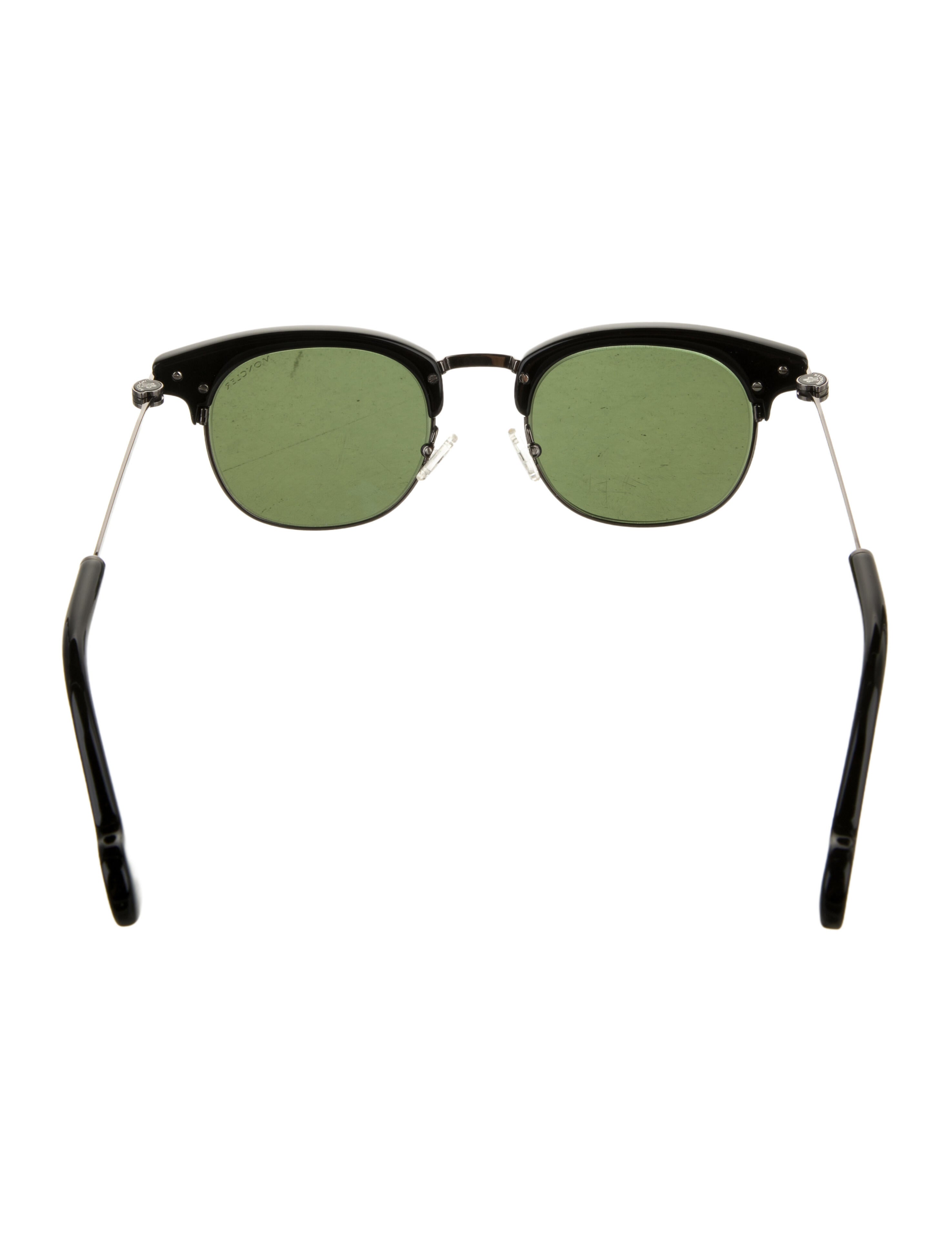 Moncler Wayfarer Tinted Sunglasses
